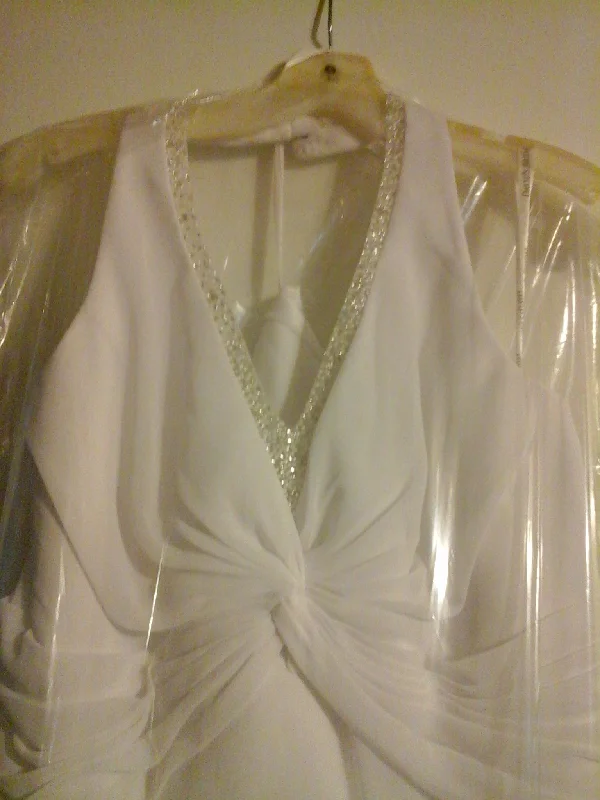 David's Bridal class/style halter chffn alne with beads Cocktail unclassified dresses